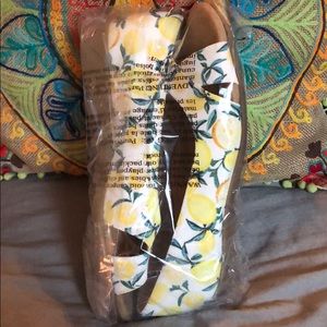 Brand new easy like lemon 🍋 squeezy!